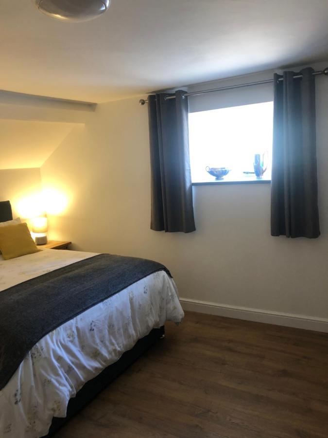The Nest @ Ji-Binc, A Large Spacious Apartment. Denbigh Exteriör bild